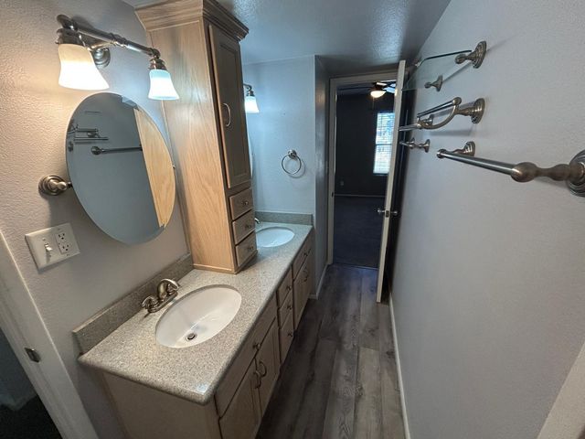 4501 W Continental Drive, Glendale, AZ 85308