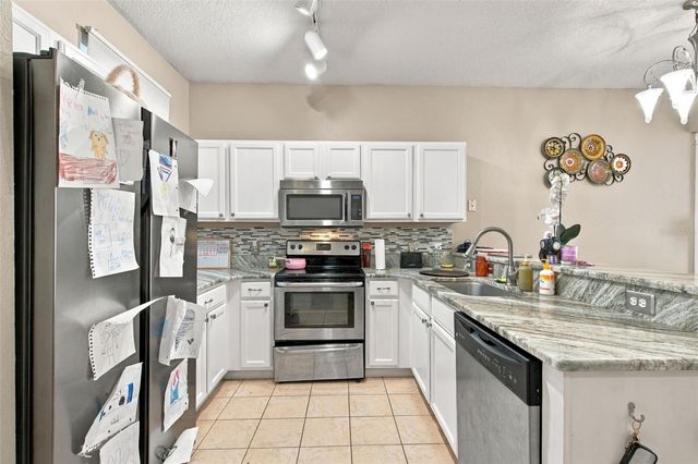 457 MADISON CIRCLE, Davenport, FL 33896