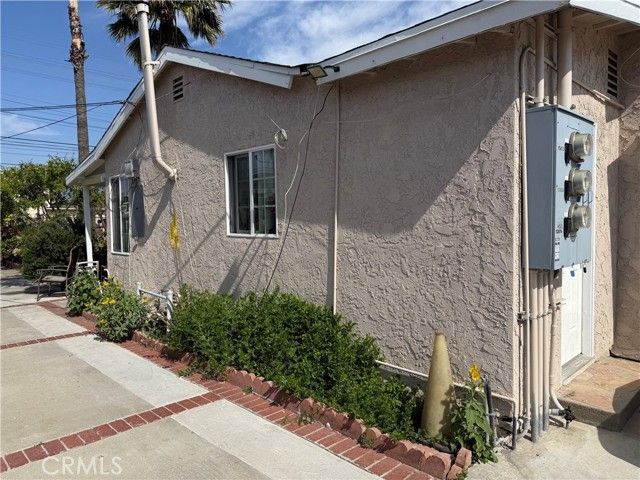 12872 Van Nuys Boulevard, Pacoima (los Angeles), CA 91331