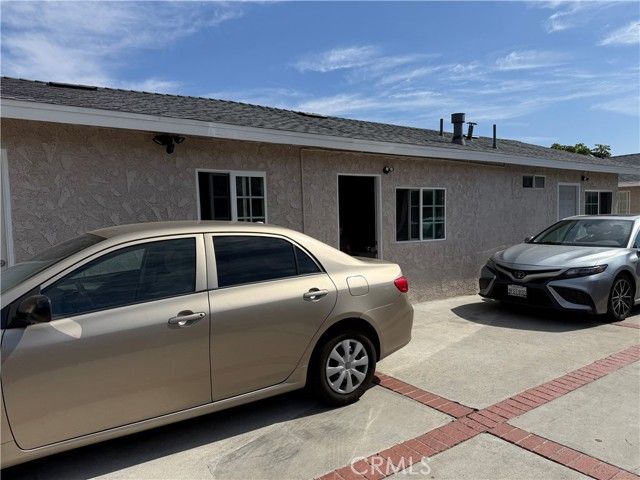 12872 Van Nuys Boulevard, Pacoima (los Angeles), CA 91331