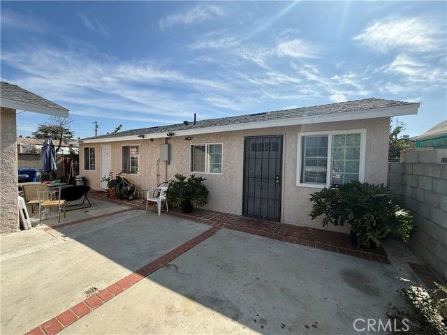 12872 Van Nuys Boulevard, Pacoima (los Angeles), CA 91331