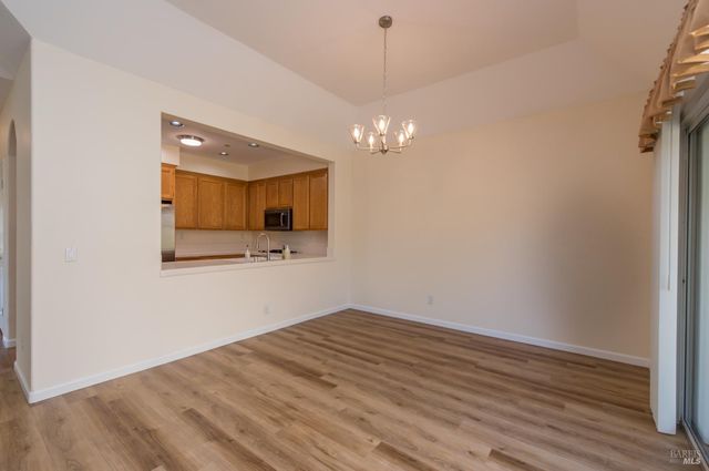 741 Tommy Dorsey Ct, Windsor, CA 95492