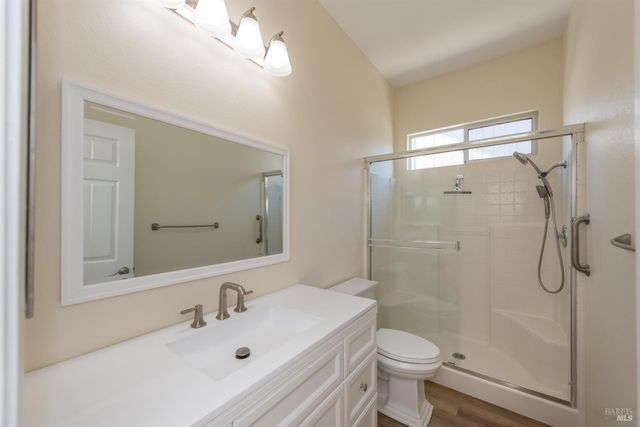 741 Tommy Dorsey Ct, Windsor, CA 95492