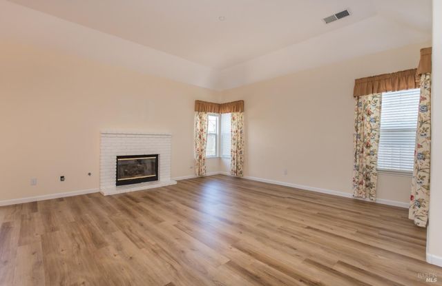 741 Tommy Dorsey Ct, Windsor, CA 95492