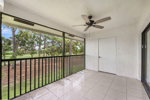 12926 Briarlake Drive 201, Palm Beach Gardens, FL 33418