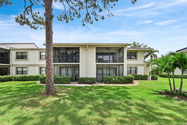 12926 Briarlake Drive 201, Palm Beach Gardens, FL 33418
