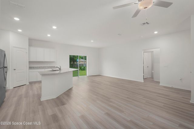 914 Talplin Street SE, Palm Bay, FL 32909