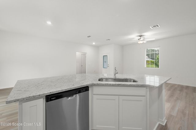 914 Talplin Street SE, Palm Bay, FL 32909