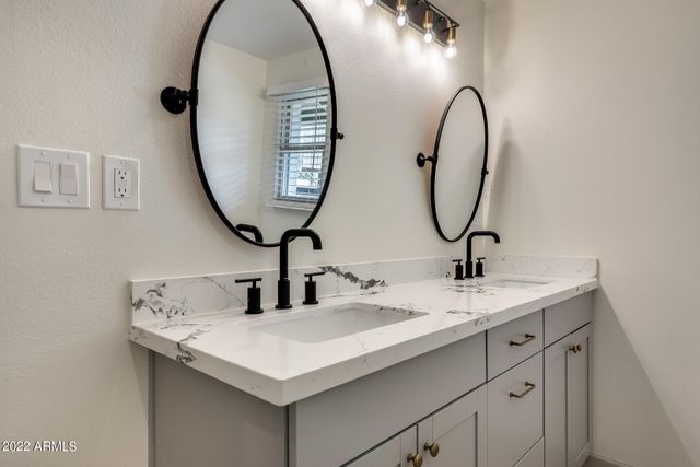 4402 W EL CAMINO Drive, Glendale, AZ 85302