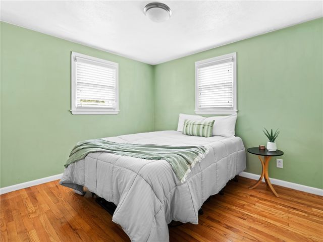 198 Asylum Road, Warwick, RI 02886