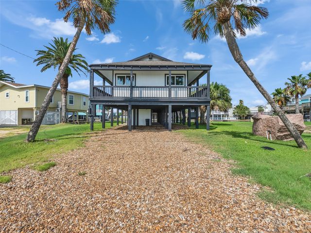 4907 Jolly Roger Road, Jamaica Beach, TX 77554