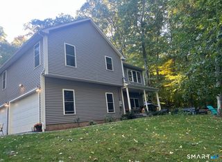 15 Stein Road, Ellington, CT 06029
