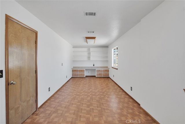 18135 Valencia Street, Hesperia, CA 92345