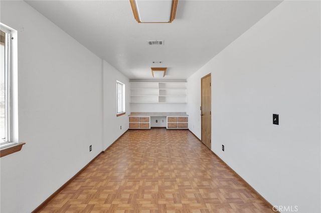 18135 Valencia Street, Hesperia, CA 92345