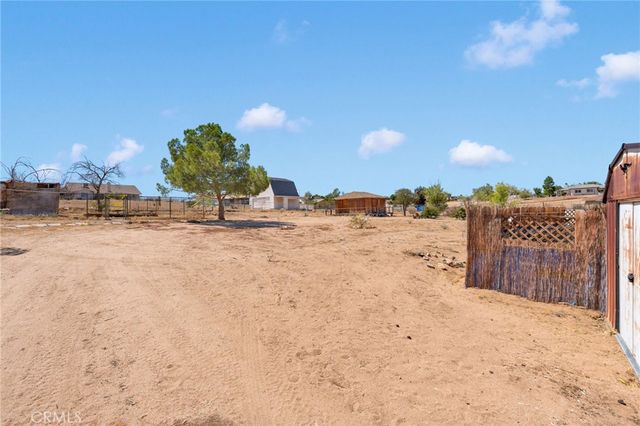 18135 Valencia Street, Hesperia, CA 92345