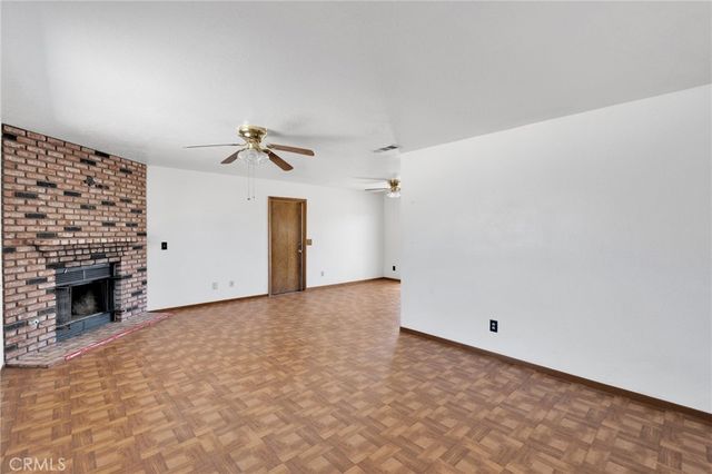 18135 Valencia Street, Hesperia, CA 92345