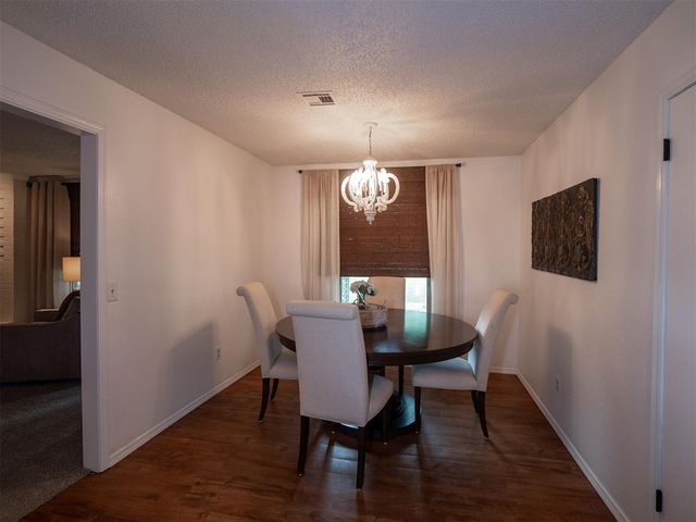 207 E Chicago Street, Shawnee, OK 74804