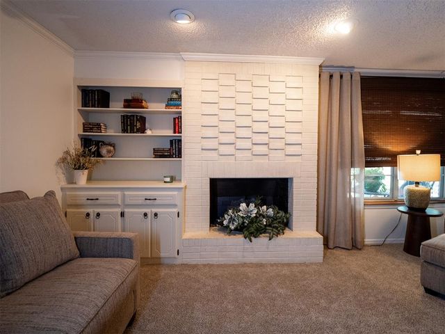 207 E Chicago Street, Shawnee, OK 74804