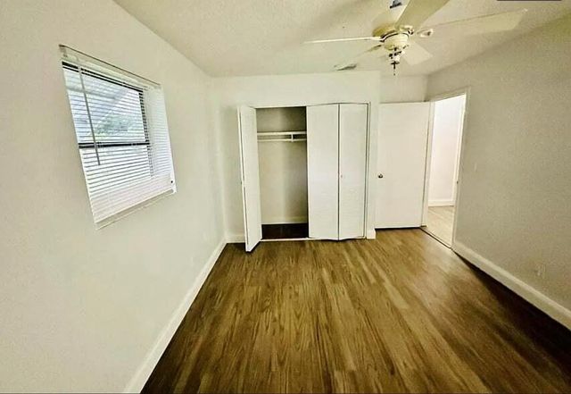 767 SW Ravenswood Lane, Port St. Lucie, FL 34983