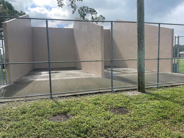 767 SW Ravenswood Lane, Port St. Lucie, FL 34983