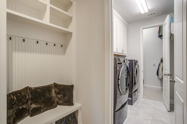 1800 Flowerfield Lane, Mansfield, TX 76063