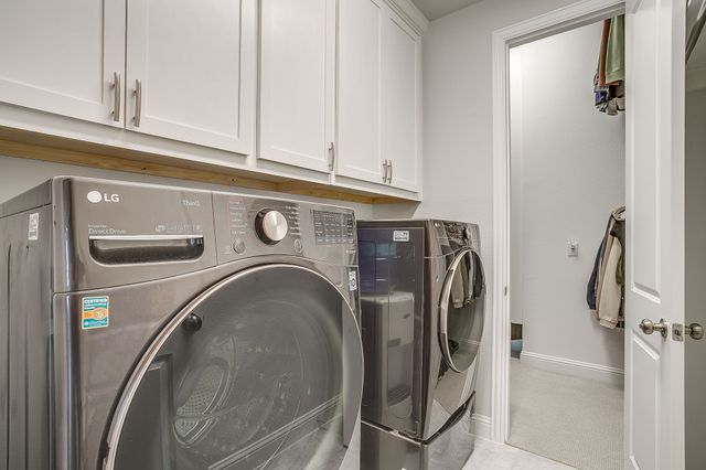 1800 Flowerfield Lane, Mansfield, TX 76063