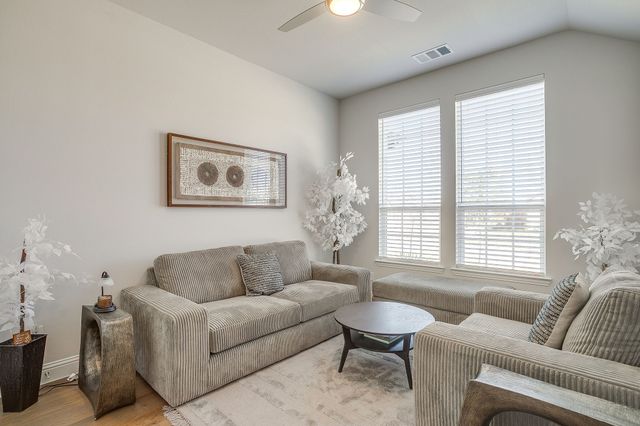 1800 Flowerfield Lane, Mansfield, TX 76063