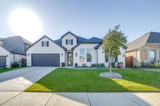 1800 Flowerfield Lane, Mansfield, TX 76063