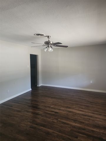 512 Judd, White Settlement, TX 76108