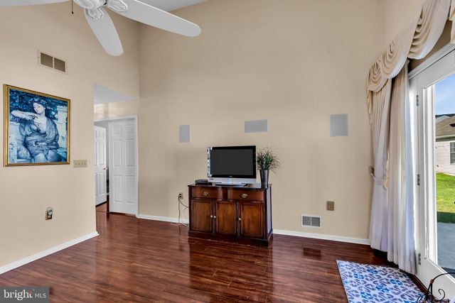 18 GROSUNOR CT, Jackson, NJ 08527