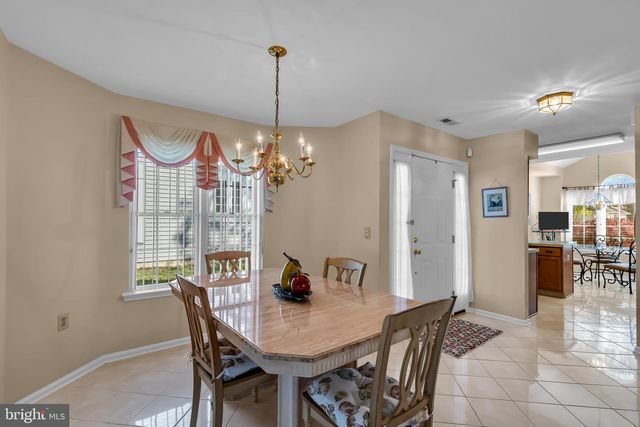 18 GROSUNOR CT, Jackson, NJ 08527