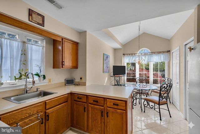 18 GROSUNOR CT, Jackson, NJ 08527