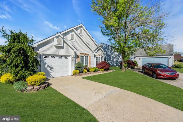 18 GROSUNOR CT, Jackson, NJ 08527