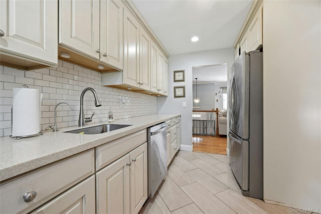 910 3rd Street, East Northport, NY 11731
