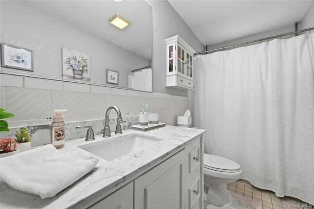 910 3rd Street, East Northport, NY 11731