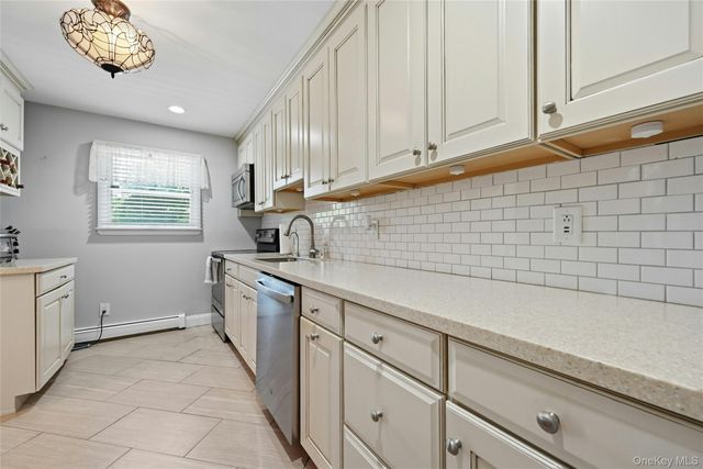 910 3rd Street, East Northport, NY 11731