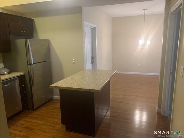 76 Liberty Street 204, Southington, CT 06489