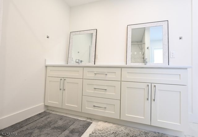 43 Lisa Ct, North Haledon Boro, NJ 07508