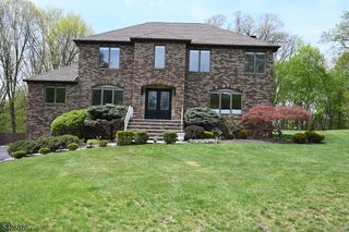 43 Lisa Ct, North Haledon Boro, NJ 07508