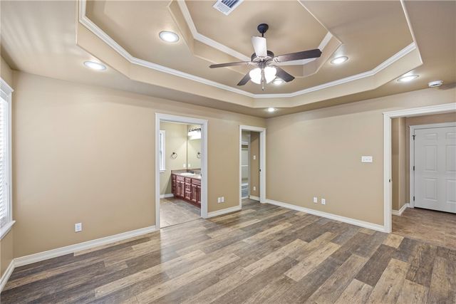 1228 E Elm Street, Russellville, AR 72802