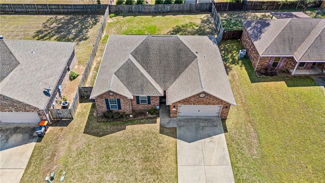 1228 E Elm Street, Russellville, AR 72802