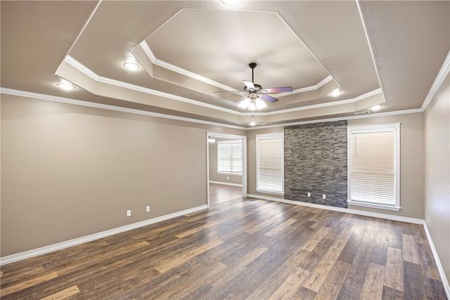 1228 E Elm Street, Russellville, AR 72802