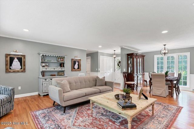 135 Pine Ridge Drive, Whispering Pines, NC 28327