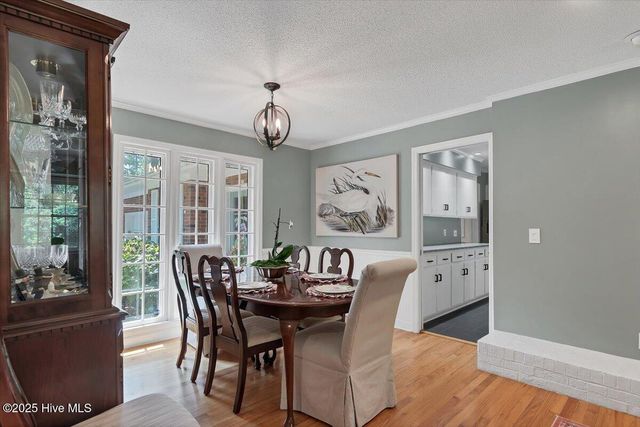 135 Pine Ridge Drive, Whispering Pines, NC 28327