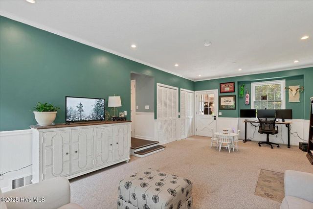 135 Pine Ridge Drive, Whispering Pines, NC 28327