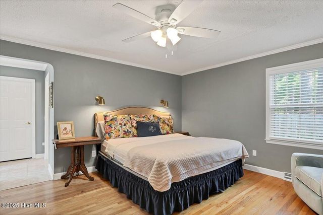 135 Pine Ridge Drive, Whispering Pines, NC 28327