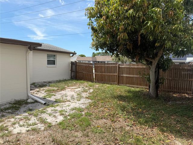 3452 COLUMBUS DRIVE, Holiday, FL 34691