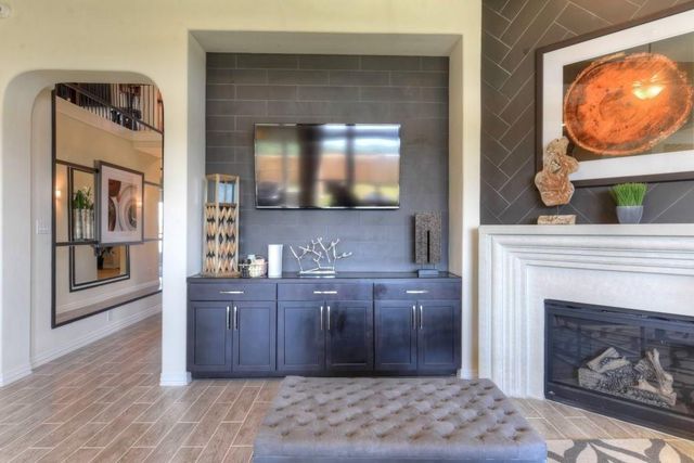 17507 Cypress Hilltop Way, Hockley, TX 77447