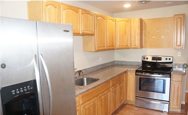 17816 44th Avenue W, Lynnwood, WA 98037