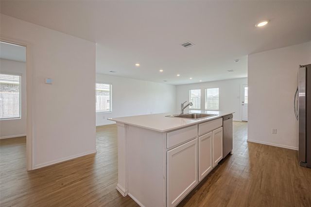 9603 Fulvetta Briar Court, Baytown, TX 77521